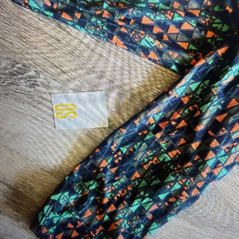 Lularoe os leggings triangles new with tag